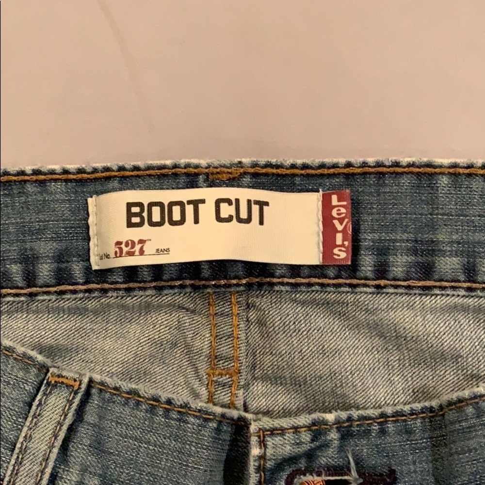 Men’s Levi 527